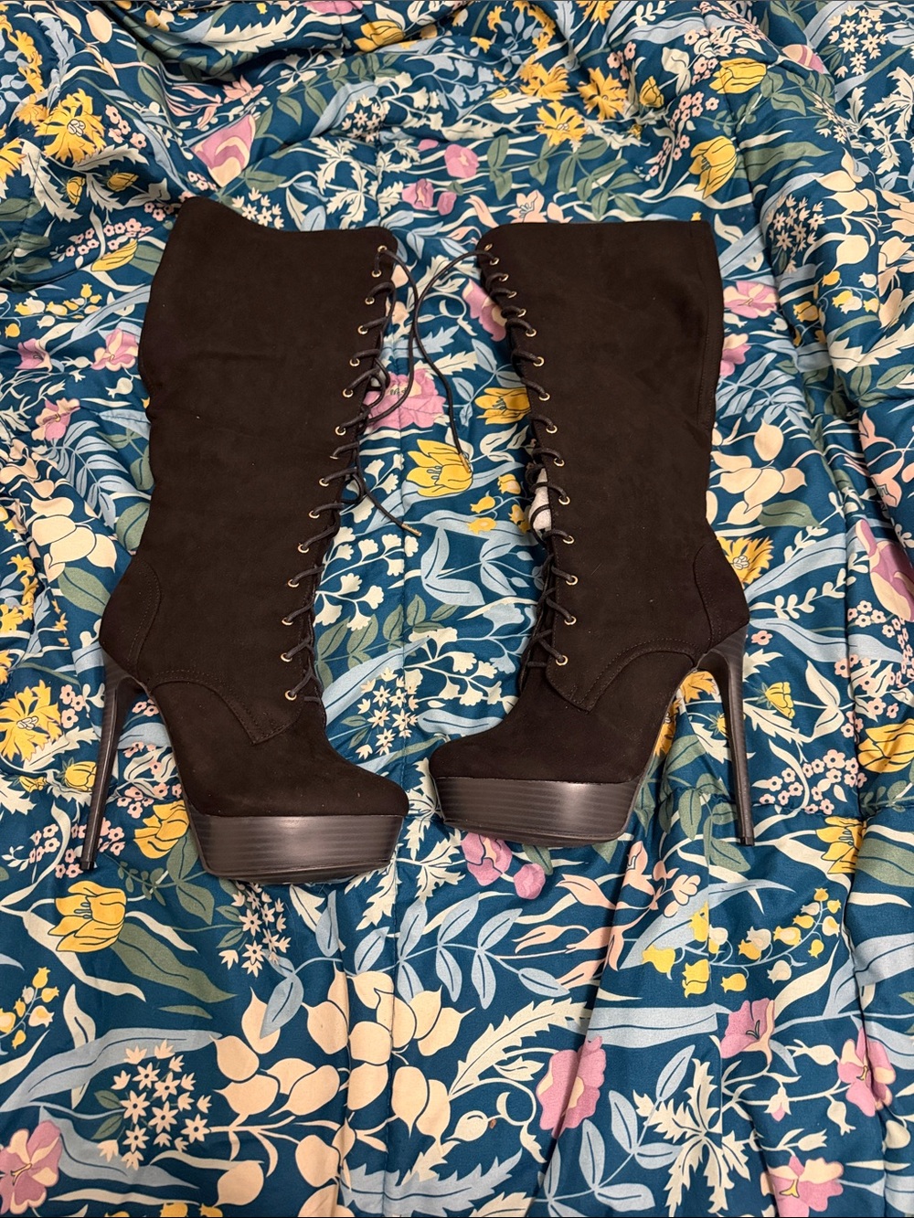 Shoe Dazzle Black Lace-Up Platform Stiletto Boots
